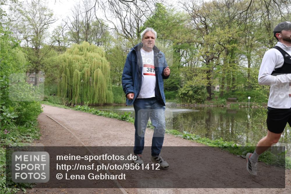 19.04.2026 - Hammer Lauf Lena Gebhardt http://msf.ph/oto/9561412 19.04.2026 12:56:45 Laufen 387 meine-sportfotos.de