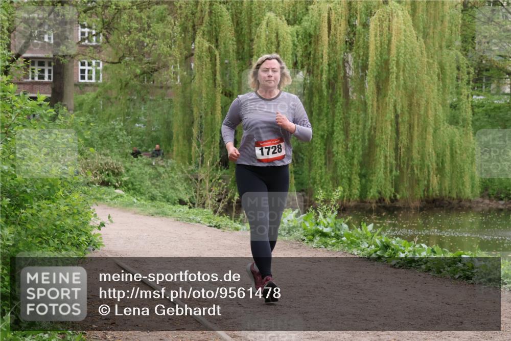 19.04.2026 - Hammer Lauf Lena Gebhardt http://msf.ph/oto/9561478 19.04.2026 12:59:58 Laufen 1728 meine-sportfotos.de