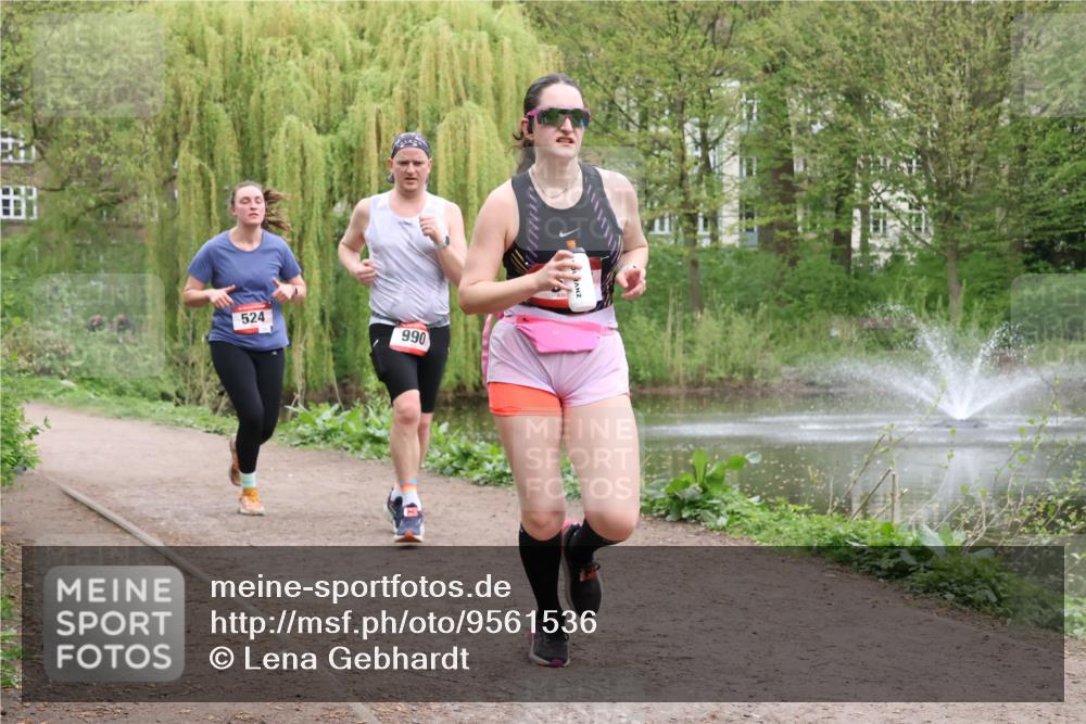 19.04.2026 - Hammer Lauf Lena Gebhardt http://msf.ph/oto/9561536 19.04.2026 13:04:01 Laufen 524, 990 meine-sportfotos.de