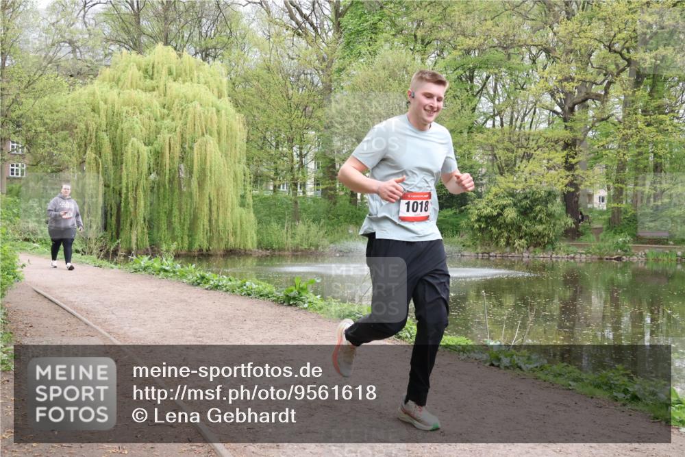 19.04.2026 - Hammer Lauf Lena Gebhardt http://msf.ph/oto/9561618 19.04.2026 13:08:34 Laufen 16, 1018 meine-sportfotos.de