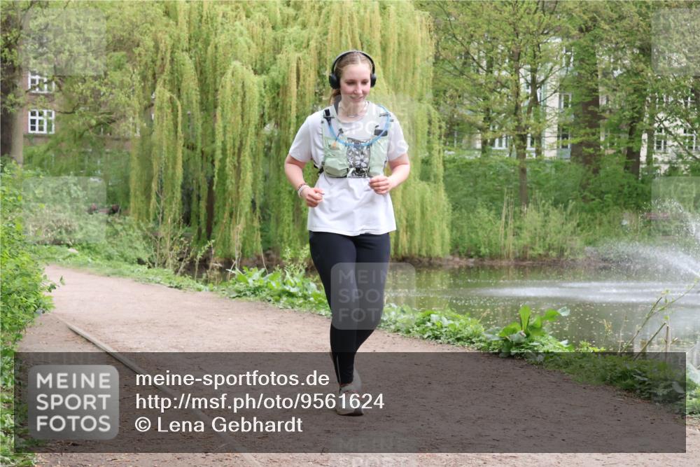 19.04.2026 - Hammer Lauf Lena Gebhardt http://msf.ph/oto/9561624 19.04.2026 13:09:00 Laufen  meine-sportfotos.de