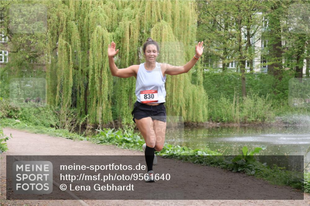 19.04.2026 - Hammer Lauf Lena Gebhardt http://msf.ph/oto/9561640 19.04.2026 13:10:57 Laufen 830 meine-sportfotos.de