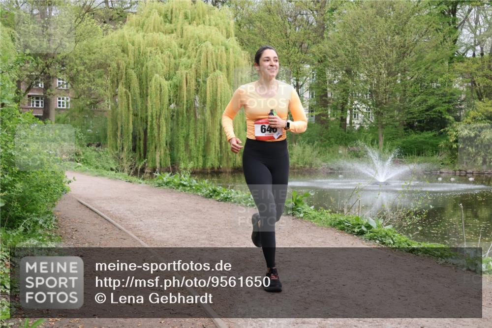 19.04.2026 - Hammer Lauf Lena Gebhardt http://msf.ph/oto/9561650 19.04.2026 13:12:08 Laufen 640 meine-sportfotos.de