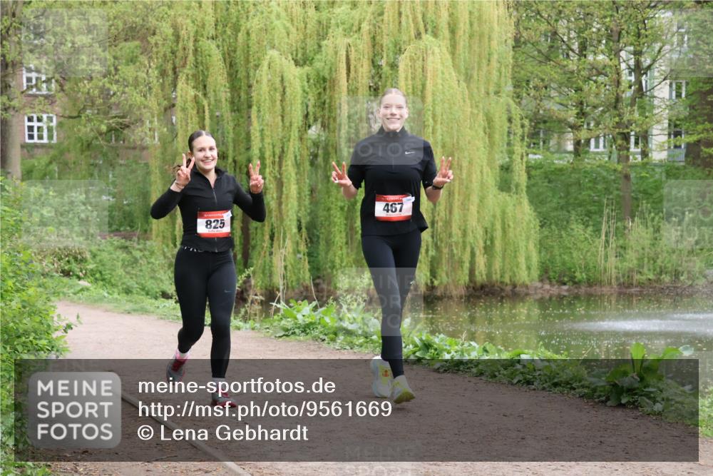 19.04.2026 - Hammer Lauf Lena Gebhardt http://msf.ph/oto/9561669 19.04.2026 13:16:18 Laufen 16, 825, 467 meine-sportfotos.de