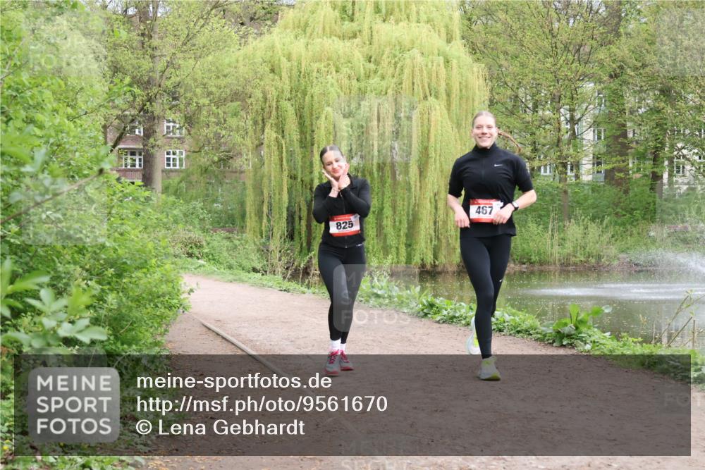 19.04.2026 - Hammer Lauf Lena Gebhardt http://msf.ph/oto/9561670 19.04.2026 13:16:19 Laufen 825, 467 meine-sportfotos.de