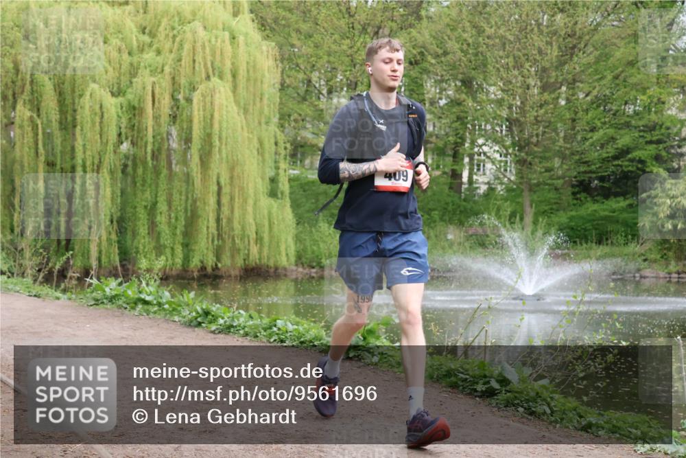 19.04.2026 - Hammer Lauf Lena Gebhardt http://msf.ph/oto/9561696 19.04.2026 13:20:27 Laufen 199, 409 meine-sportfotos.de