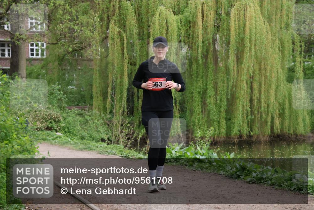 19.04.2026 - Hammer Lauf Lena Gebhardt http://msf.ph/oto/9561708 19.04.2026 13:27:28 Laufen 16, 963 meine-sportfotos.de