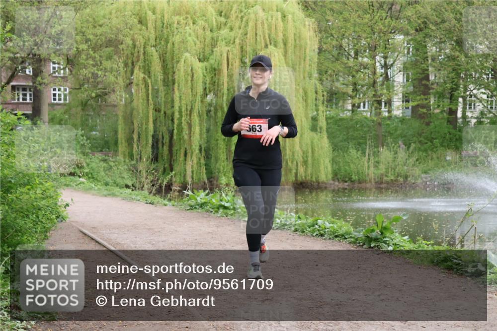 19.04.2026 - Hammer Lauf Lena Gebhardt http://msf.ph/oto/9561709 19.04.2026 13:27:30 Laufen 563 meine-sportfotos.de
