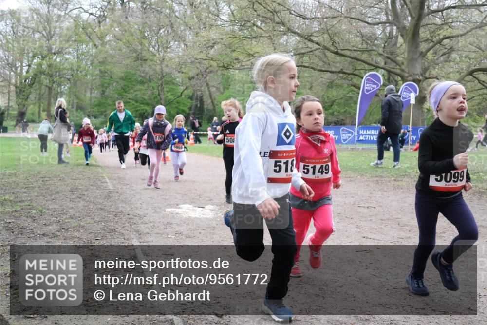 19.04.2026 - Hammer Lauf Lena Gebhardt http://msf.ph/oto/9561772 19.04.2026 09:01:17 Laufen 110, 5055, 50, 16, 16, 518, 5149, 1099 meine-sportfotos.de