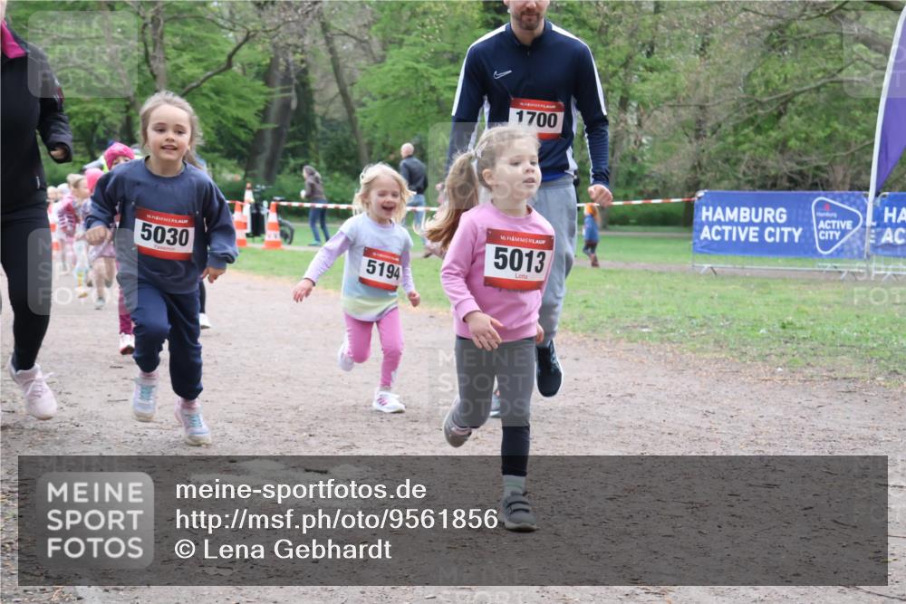 19.04.2026 - Hammer Lauf Lena Gebhardt http://msf.ph/oto/9561856 19.04.2026 09:01:39 Laufen 16, 5030, 5194, 1700, 16, 5013 meine-sportfotos.de