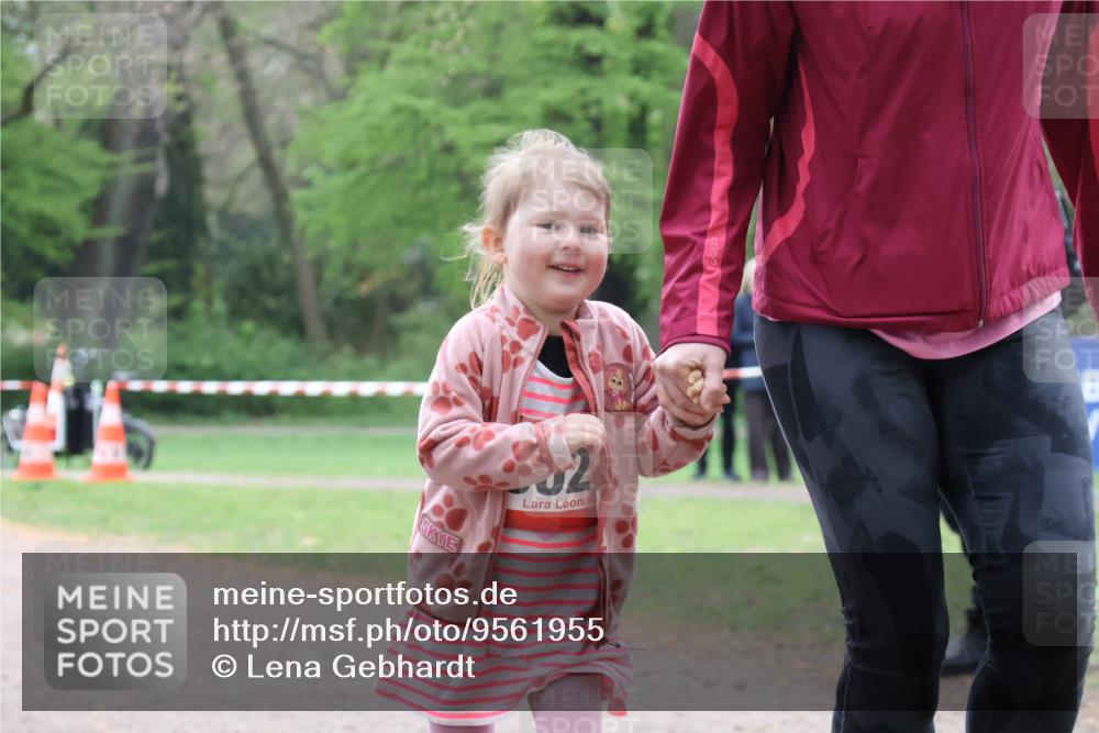 19.04.2026 - Hammer Lauf Lena Gebhardt http://msf.ph/oto/9561955 19.04.2026 09:02:25 Laufen 52 meine-sportfotos.de
