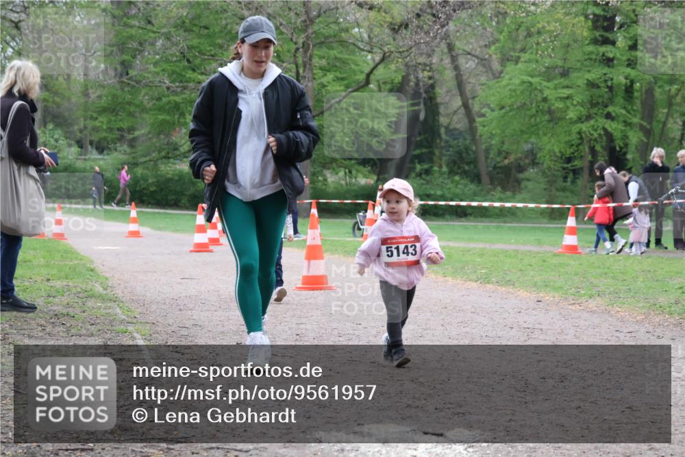 19.04.2026 - Hammer Lauf Lena Gebhardt http://msf.ph/oto/9561957 19.04.2026 09:02:34 Laufen 16, 5143 meine-sportfotos.de