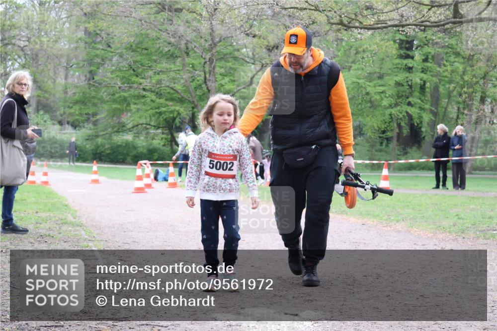 19.04.2026 - Hammer Lauf Lena Gebhardt http://msf.ph/oto/9561972 19.04.2026 09:02:40 Laufen 5002 meine-sportfotos.de