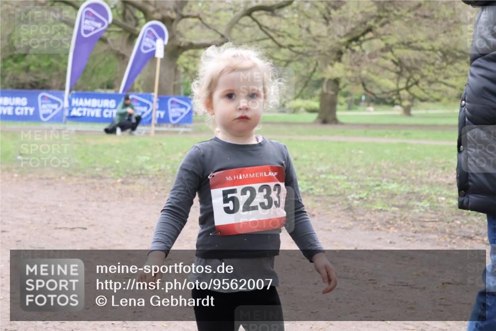 19.04.2026 - Hammer Lauf Lena Gebhardt http://msf.ph/oto/9562007 19.04.2026 09:03:27 Laufen 16, 5233 meine-sportfotos.de