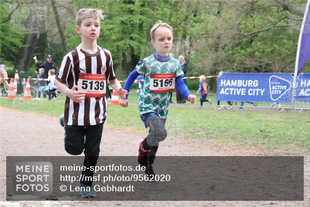 19.04.2026 - Hammer Lauf Lena Gebhardt http://msf.ph/oto/9562020 19.04.2026 09:10:57 Laufen 16, 5139, 16, 5166 meine-sportfotos.de