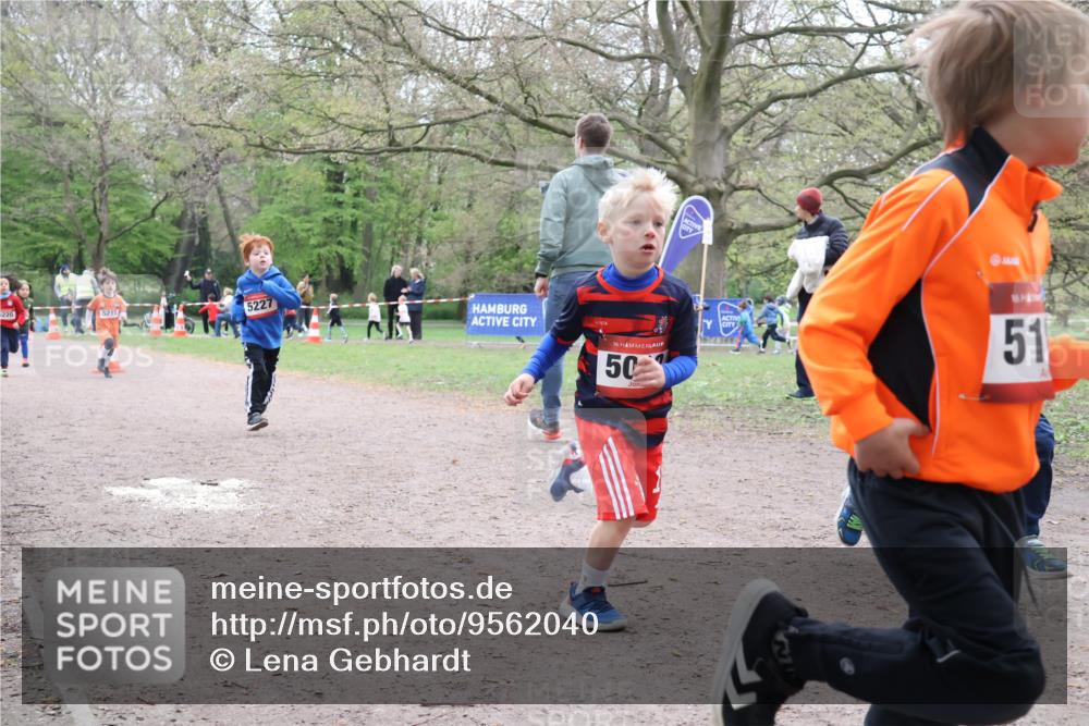 19.04.2026 - Hammer Lauf Lena Gebhardt http://msf.ph/oto/9562040 19.04.2026 09:11:04 Laufen 220, 5215, 5227, 16, 50, 16, 51 meine-sportfotos.de