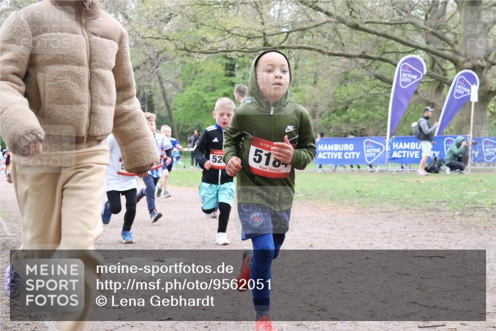 19.04.2026 - Hammer Lauf Lena Gebhardt http://msf.ph/oto/9562051 19.04.2026 09:11:09 Laufen 52, 16, 518 meine-sportfotos.de