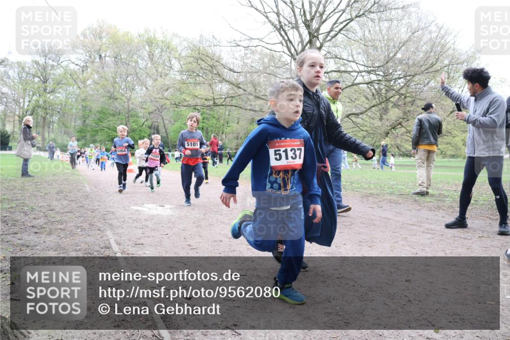 19.04.2026 - Hammer Lauf Lena Gebhardt http://msf.ph/oto/9562080 19.04.2026 09:11:19 Laufen 5064, 5159, 5101, 16, 5137 meine-sportfotos.de