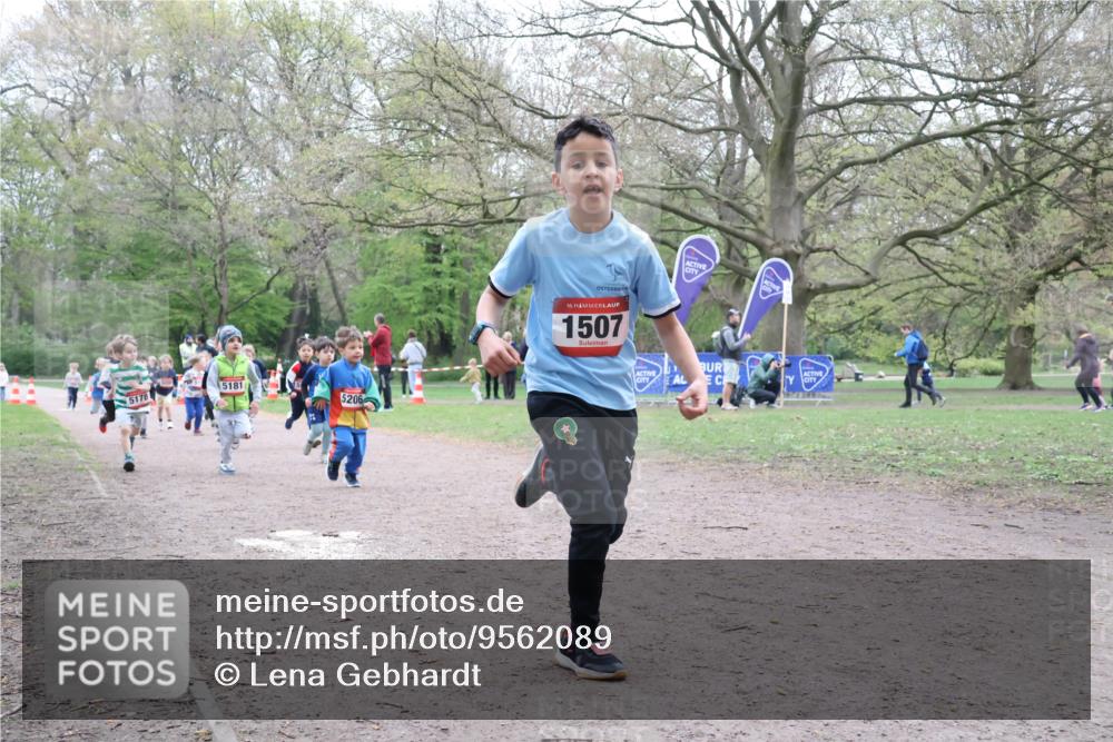 19.04.2026 - Hammer Lauf Lena Gebhardt http://msf.ph/oto/9562089 19.04.2026 09:11:23 Laufen 5178, 5181, 5206, 16, 1507 meine-sportfotos.de