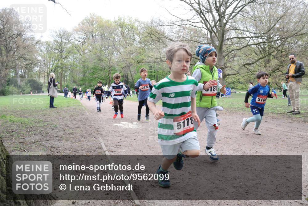 19.04.2026 - Hammer Lauf Lena Gebhardt http://msf.ph/oto/9562099 19.04.2026 09:11:27 Laufen 5103, 124, 181, 16, 5178, 10, 518 meine-sportfotos.de