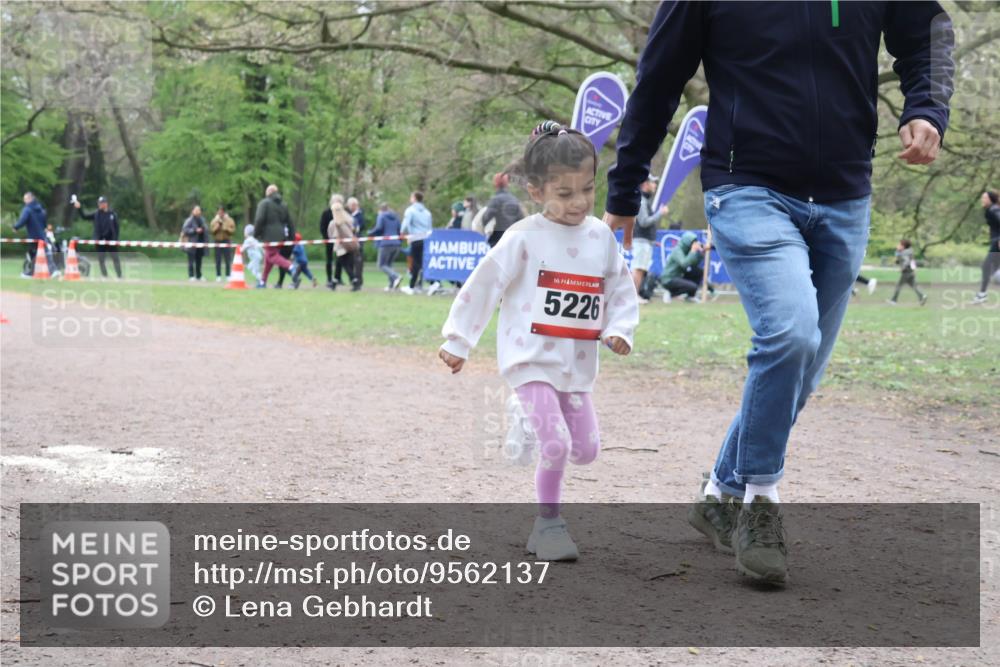 19.04.2026 - Hammer Lauf Lena Gebhardt http://msf.ph/oto/9562137 19.04.2026 09:11:43 Laufen 16, 5226 meine-sportfotos.de
