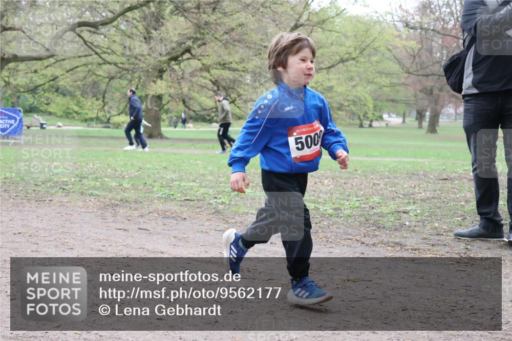 19.04.2026 - Hammer Lauf Lena Gebhardt http://msf.ph/oto/9562177 19.04.2026 09:12:01 Laufen 16, 500 meine-sportfotos.de