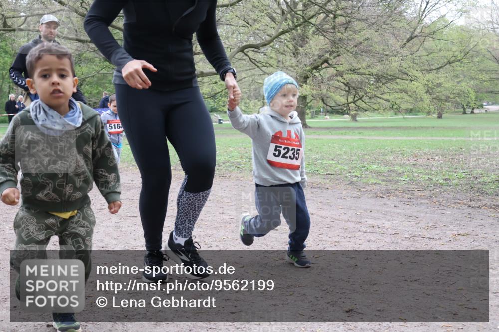 19.04.2026 - Hammer Lauf Lena Gebhardt http://msf.ph/oto/9562199 19.04.2026 09:12:13 Laufen 5164, 16, 5235 meine-sportfotos.de