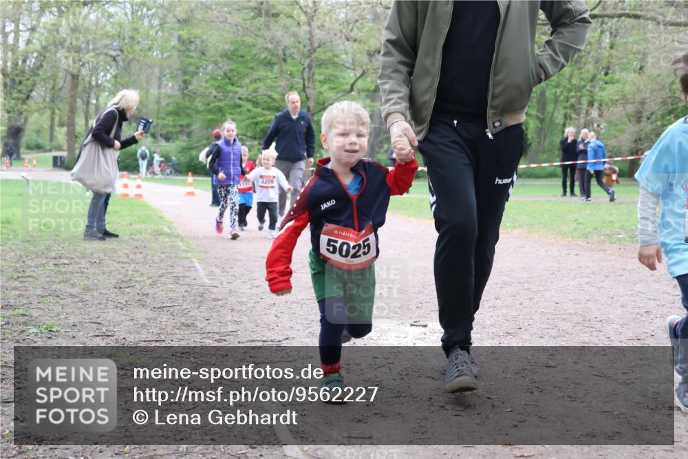 19.04.2026 - Hammer Lauf Lena Gebhardt http://msf.ph/oto/9562227 19.04.2026 09:12:29 Laufen 5209, 16, 5025 meine-sportfotos.de