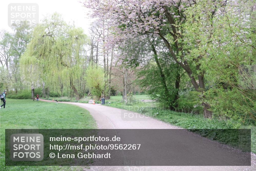 19.04.2026 - Hammer Lauf Lena Gebhardt http://msf.ph/oto/9562267 19.04.2026 09:16:15 Laufen  meine-sportfotos.de