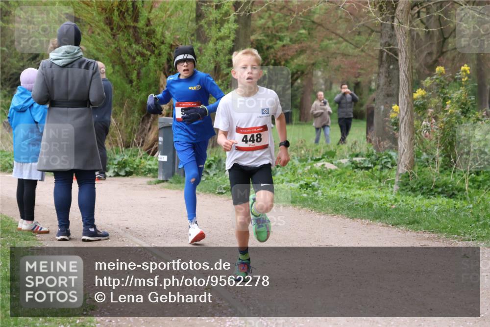 19.04.2026 - Hammer Lauf Lena Gebhardt http://msf.ph/oto/9562278 19.04.2026 09:24:19 Laufen 448 meine-sportfotos.de