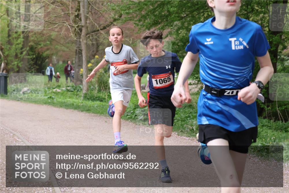 19.04.2026 - Hammer Lauf Lena Gebhardt http://msf.ph/oto/9562292 19.04.2026 09:24:25 Laufen 16, 1065 meine-sportfotos.de