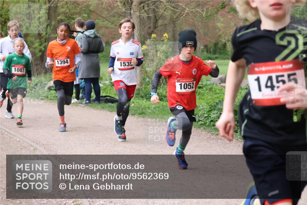 19.04.2026 - Hammer Lauf Lena Gebhardt http://msf.ph/oto/9562369 19.04.2026 09:25:10 Laufen 1087, 1394, 1535, 16, 1052, 2, 1455 meine-sportfotos.de