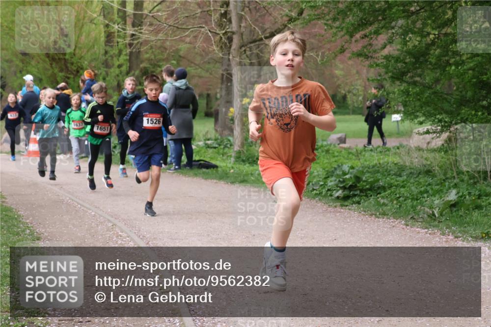 19.04.2026 - Hammer Lauf Lena Gebhardt http://msf.ph/oto/9562382 19.04.2026 09:25:15 Laufen 1637, 1651, 1526 meine-sportfotos.de