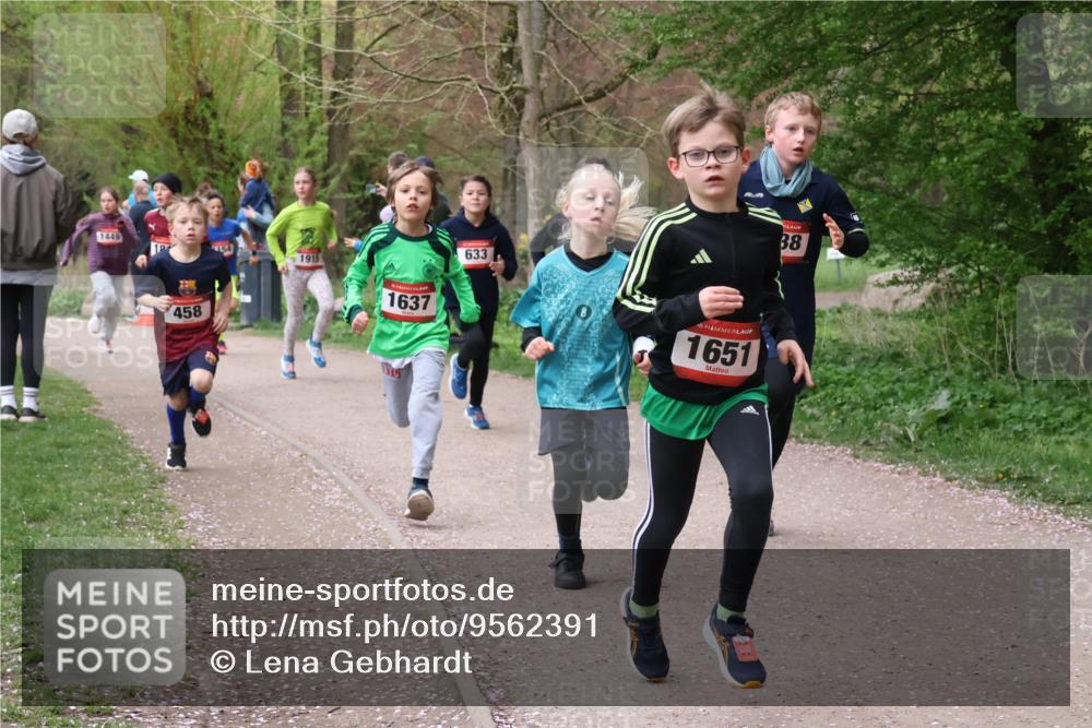 19.04.2026 - Hammer Lauf Lena Gebhardt http://msf.ph/oto/9562391 19.04.2026 09:25:18 Laufen 1449, 12, 458, 154, 1915, 1637, 633, 16, 1651, 38 meine-sportfotos.de