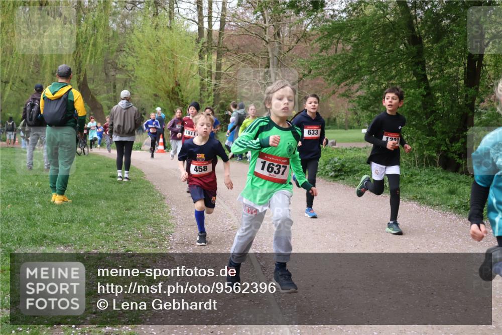 19.04.2026 - Hammer Lauf Lena Gebhardt http://msf.ph/oto/9562396 19.04.2026 09:25:19 Laufen 1811, 458, 16, 1637, 633, 1223 meine-sportfotos.de
