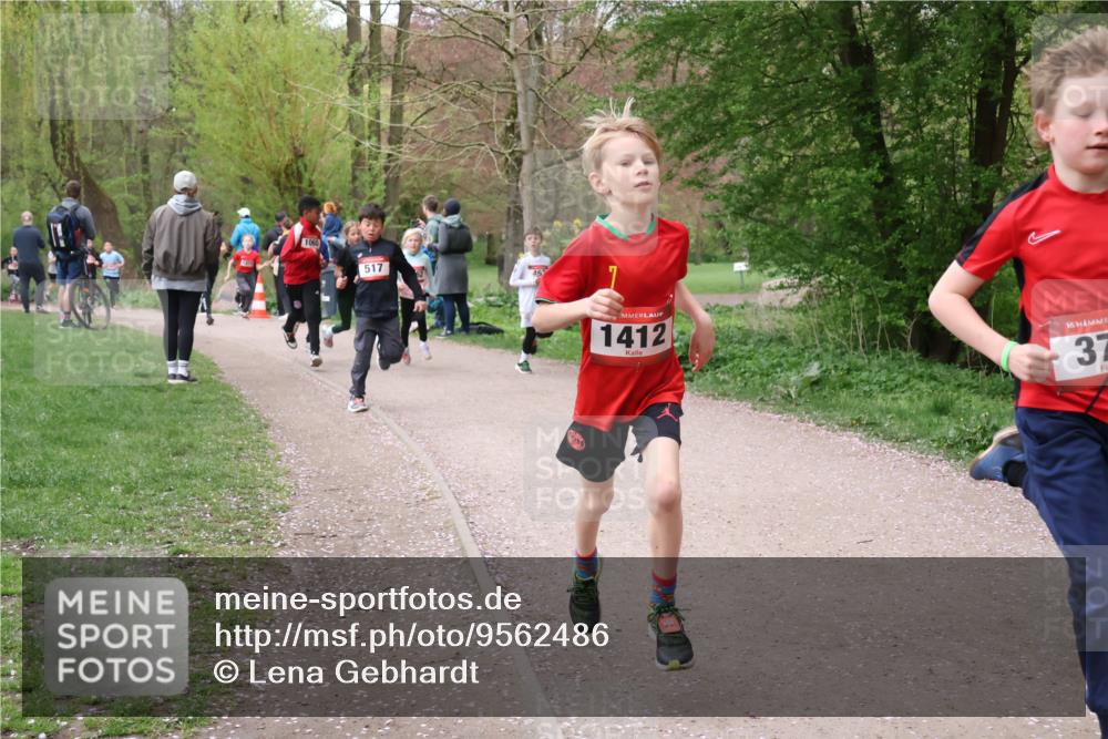 19.04.2026 - Hammer Lauf Lena Gebhardt http://msf.ph/oto/9562486 19.04.2026 09:25:53 Laufen 1060, 517, 1412, 16, 37 meine-sportfotos.de