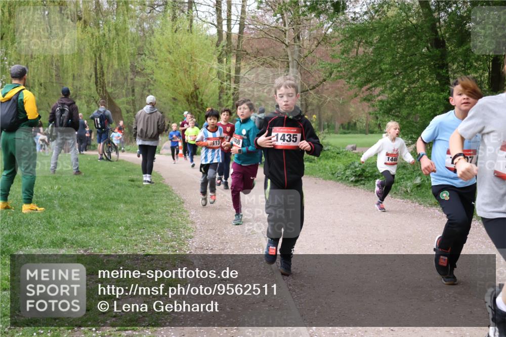 19.04.2026 - Hammer Lauf Lena Gebhardt http://msf.ph/oto/9562511 19.04.2026 09:26:04 Laufen 8408, 113, 1435, 1448 meine-sportfotos.de