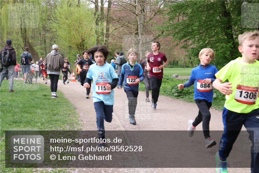 19.04.2026 - Hammer Lauf Lena Gebhardt http://msf.ph/oto/9562528 19.04.2026 09:26:09 Laufen 1410, 1453, 16, 115, 122, 42, 1328, 884, 16, 1306 meine-sportfotos.de
