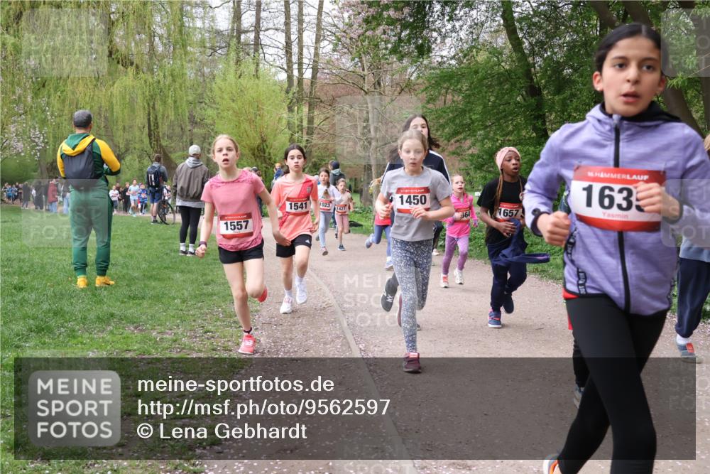19.04.2026 - Hammer Lauf Lena Gebhardt http://msf.ph/oto/9562597 19.04.2026 09:26:30 Laufen 1557, 1541, 1023, 1427, 1450, 564, 1657, 16, 163 meine-sportfotos.de