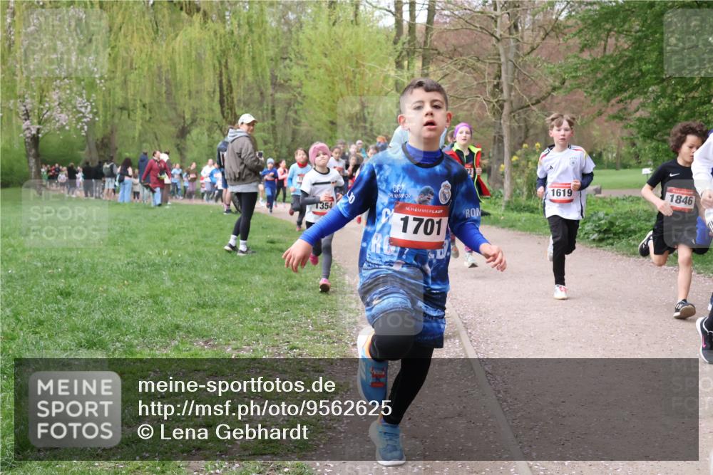 19.04.2026 - Hammer Lauf Lena Gebhardt http://msf.ph/oto/9562625 19.04.2026 09:26:39 Laufen 1354, 16, 1701, 1619, 1846 meine-sportfotos.de