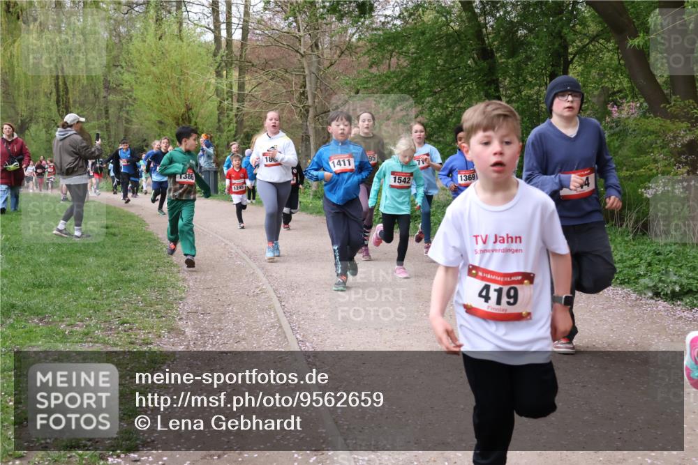 19.04.2026 - Hammer Lauf Lena Gebhardt http://msf.ph/oto/9562659 19.04.2026 09:26:48 Laufen 1386, 1245, 18, 1411, 95, 1542, 1369, 419 meine-sportfotos.de