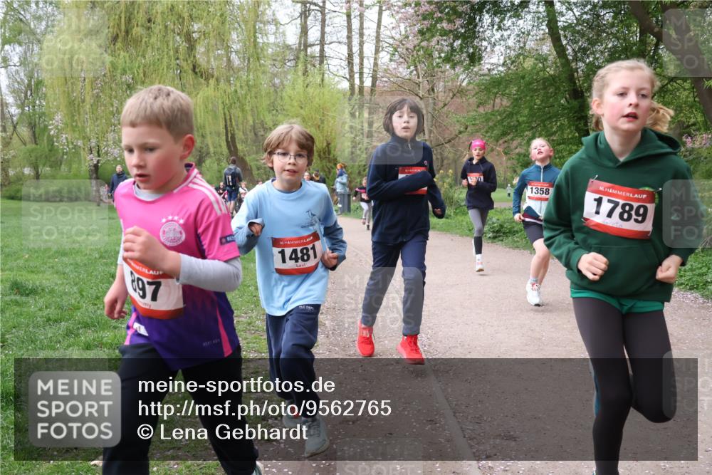 19.04.2026 - Hammer Lauf Lena Gebhardt http://msf.ph/oto/9562765 19.04.2026 09:27:14 Laufen 897, 16, 1481, 5500, 1358, 16, 1789 meine-sportfotos.de