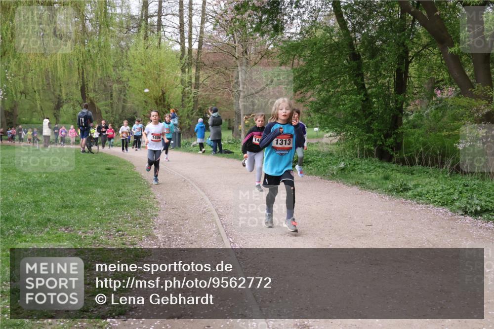 19.04.2026 - Hammer Lauf Lena Gebhardt http://msf.ph/oto/9562772 19.04.2026 09:27:17 Laufen 1406, 312, 14, 1313 meine-sportfotos.de
