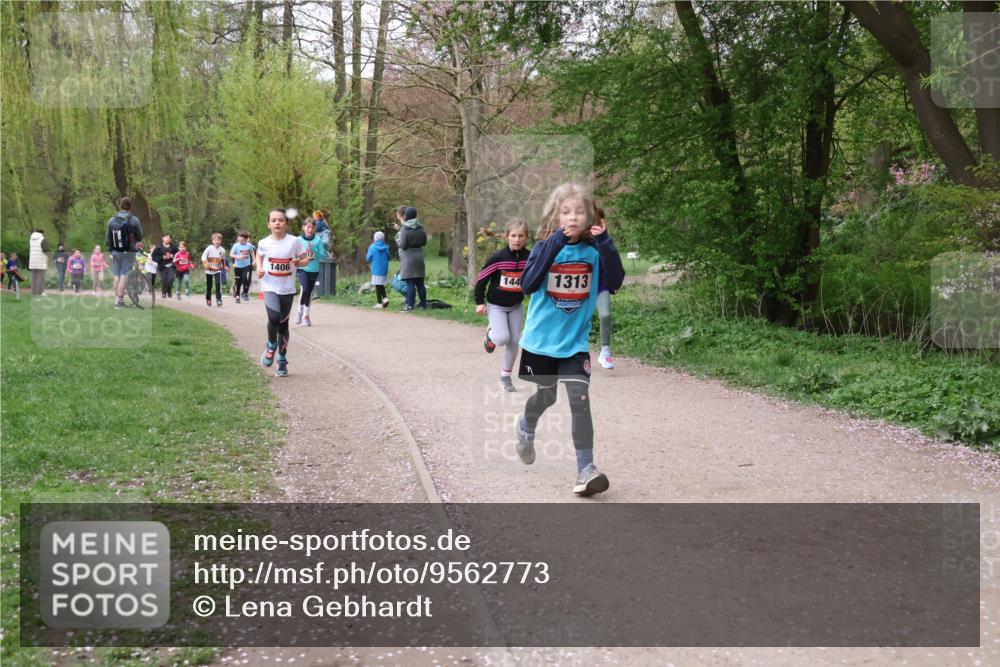 19.04.2026 - Hammer Lauf Lena Gebhardt http://msf.ph/oto/9562773 19.04.2026 09:27:17 Laufen 1406, 12, 144, 1313 meine-sportfotos.de