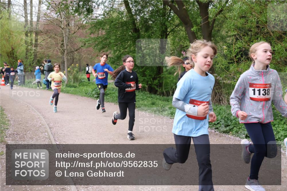 19.04.2026 - Hammer Lauf Lena Gebhardt http://msf.ph/oto/9562835 19.04.2026 09:27:42 Laufen 1097, 1088, 16, 16, 1138 meine-sportfotos.de