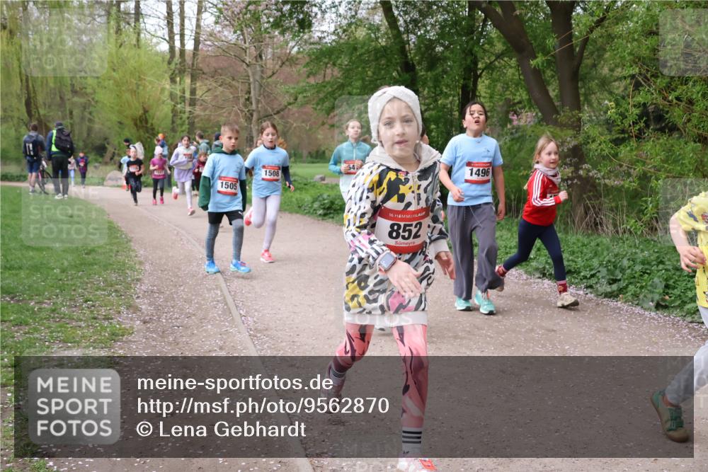 19.04.2026 - Hammer Lauf Lena Gebhardt http://msf.ph/oto/9562870 19.04.2026 09:27:56 Laufen 1505, 1508, 54, 16, 852, 1496 meine-sportfotos.de