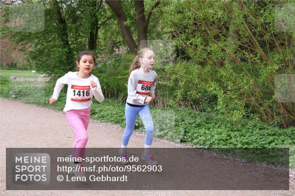 19.04.2026 - Hammer Lauf Lena Gebhardt http://msf.ph/oto/9562903 19.04.2026 09:28:09 Laufen 16, 1416, 16, 686 meine-sportfotos.de