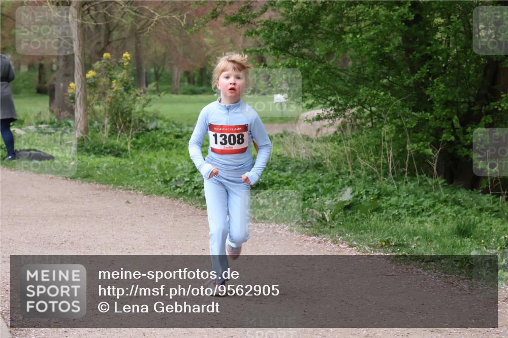 19.04.2026 - Hammer Lauf Lena Gebhardt http://msf.ph/oto/9562905 19.04.2026 09:28:15 Laufen 16, 1308 meine-sportfotos.de