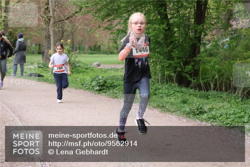 19.04.2026 - Hammer Lauf Lena Gebhardt http://msf.ph/oto/9562914 19.04.2026 09:28:23 Laufen 780, 1446 meine-sportfotos.de