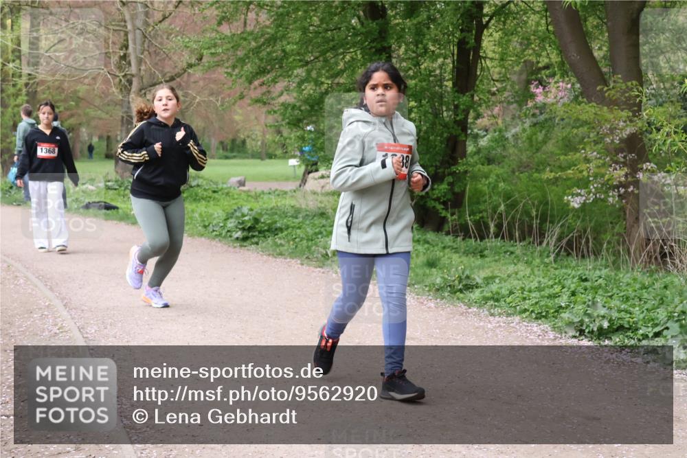 19.04.2026 - Hammer Lauf Lena Gebhardt http://msf.ph/oto/9562920 19.04.2026 09:28:28 Laufen 1368, 16, 38 meine-sportfotos.de